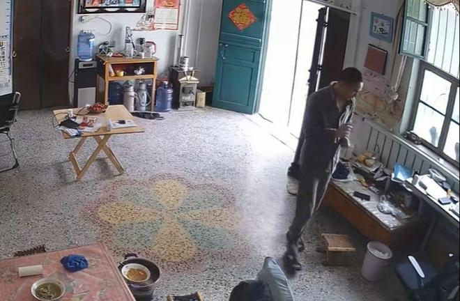 老公却声称是误会网友表示：教教我EVO视讯女子在监控发现老公秘密(图4)
